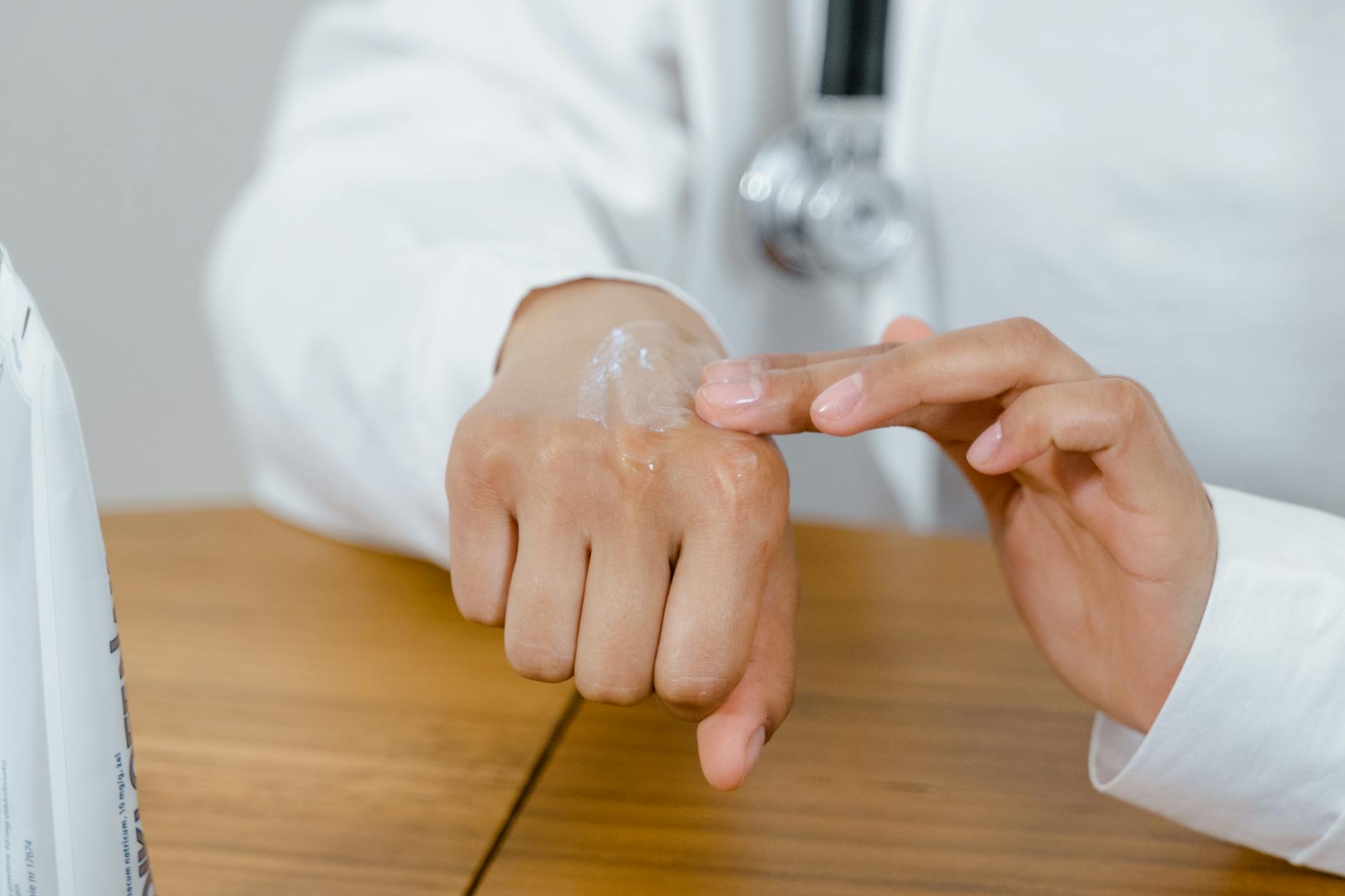Peau sensible avec eczema et irritation
