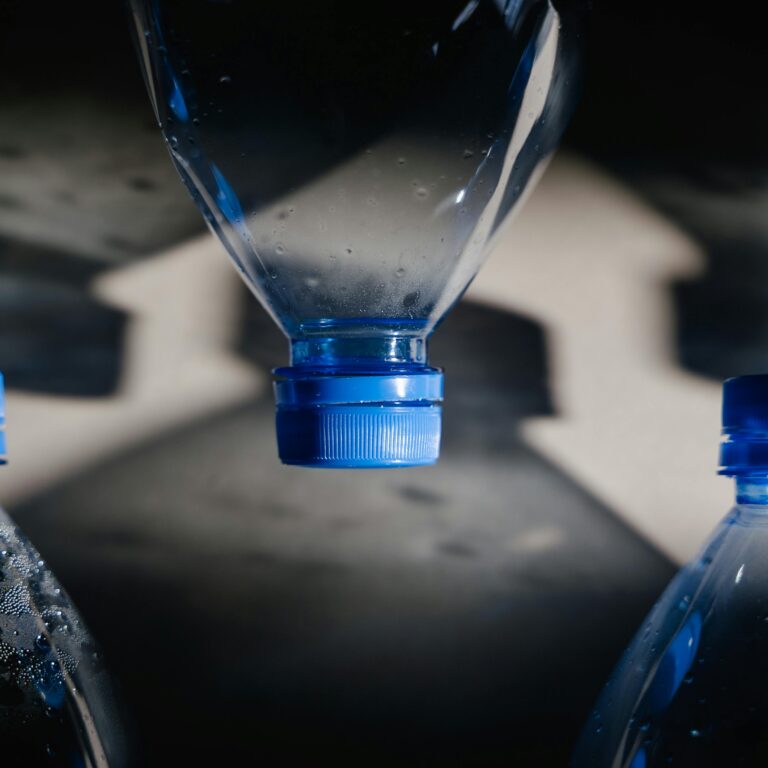 Eau du robinet vs eau en bouteille - comparaison qualite prix environnement